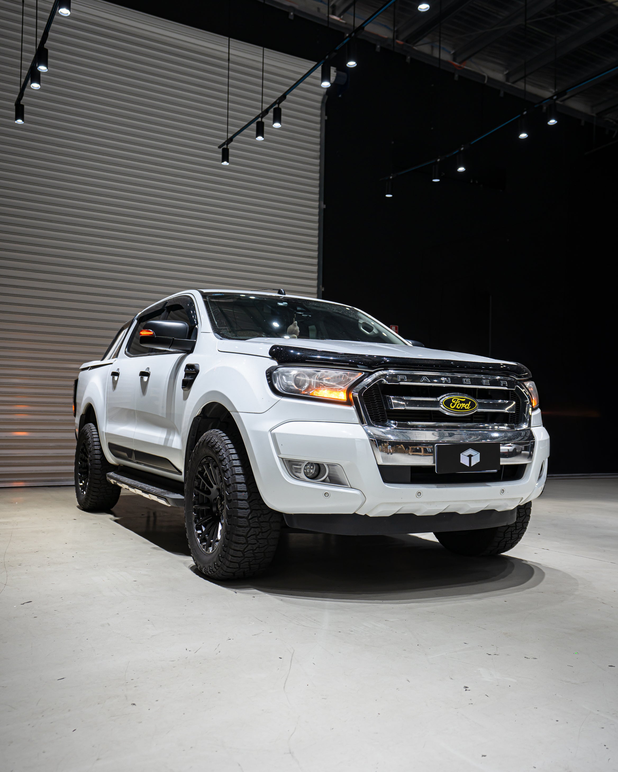 DYNAMIC MIRROR LED : FORD RANGER - iilumo