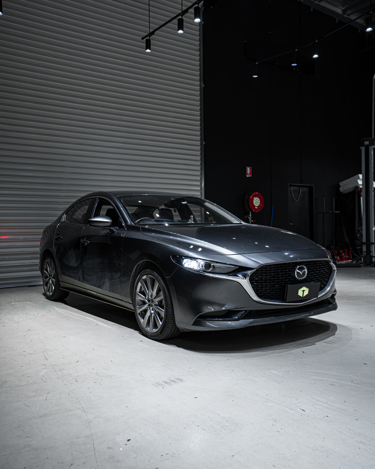 MAZDA 3 BP (2019-2023) DAYTIME LIGHT T20 (7443) LED BULB