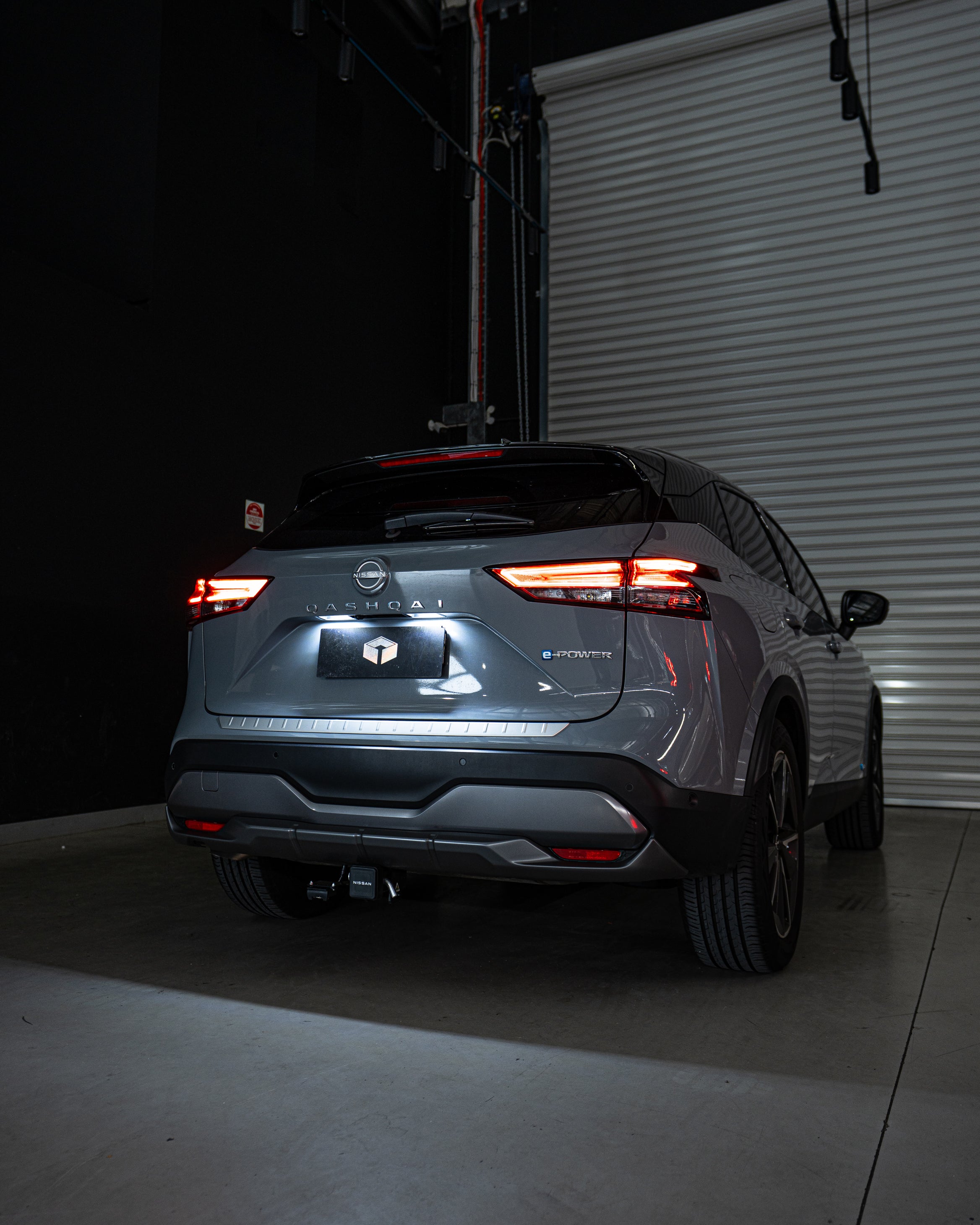 NUMBER PLATE LIGHTS : NISSAN QASHQAI