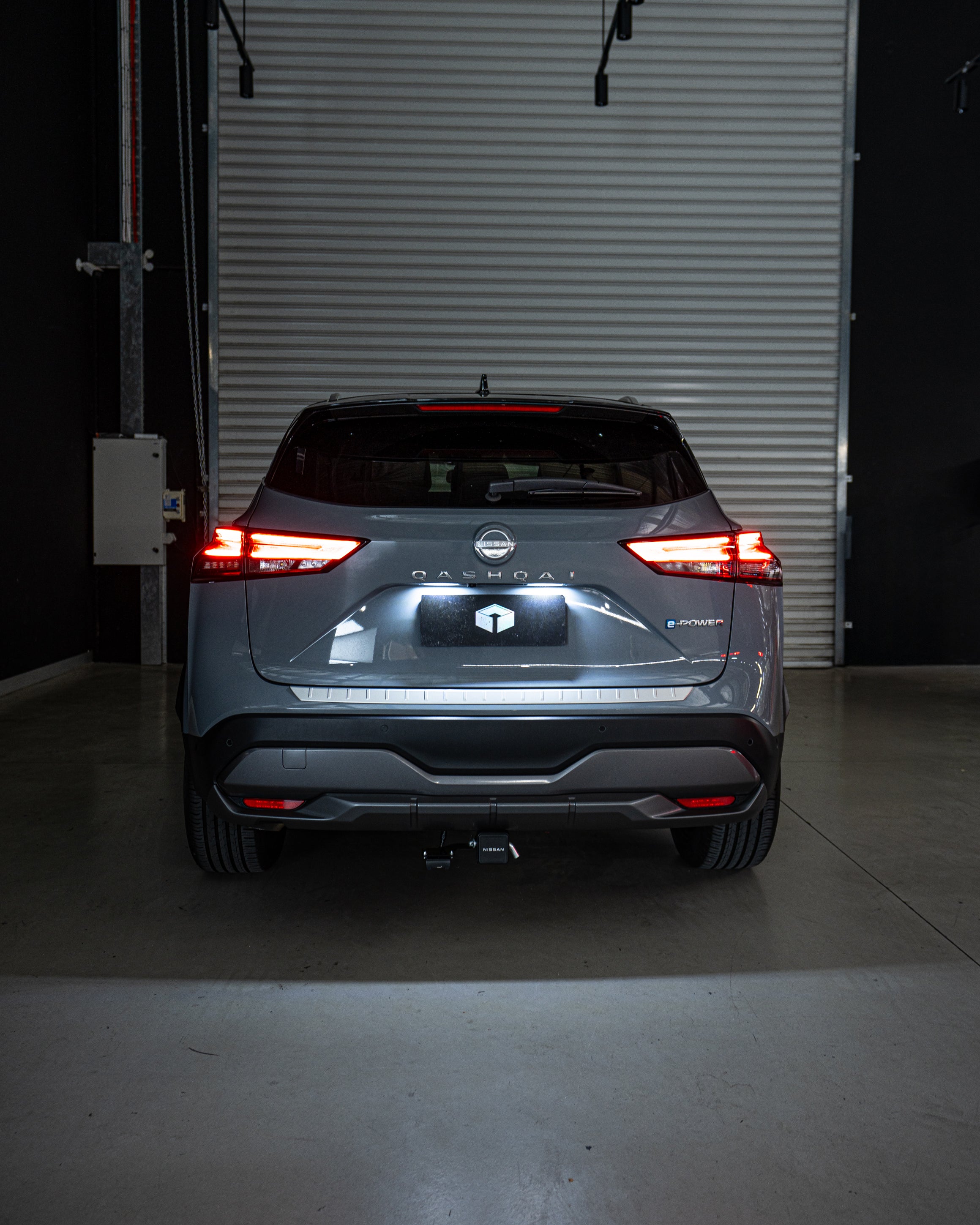 NUMBER PLATE LIGHTS : NISSAN QASHQAI