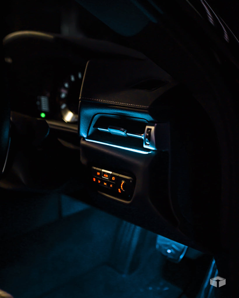 AMBIENCE+ : RGB FLOW AMBIENT LIGHTING KIT – iilumo
