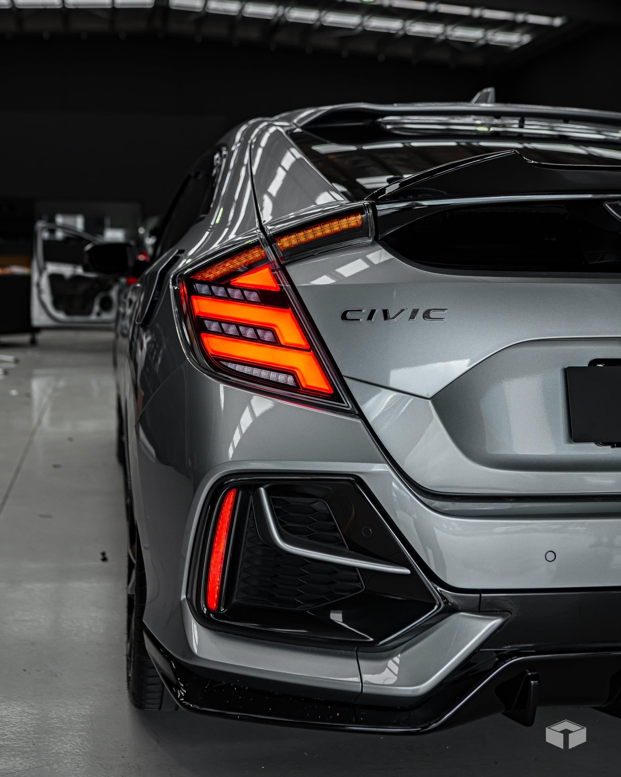 2017-2021 HONDA CIVIC HATCH V2 SEQUENTIAL LED TAIL LIGHTS