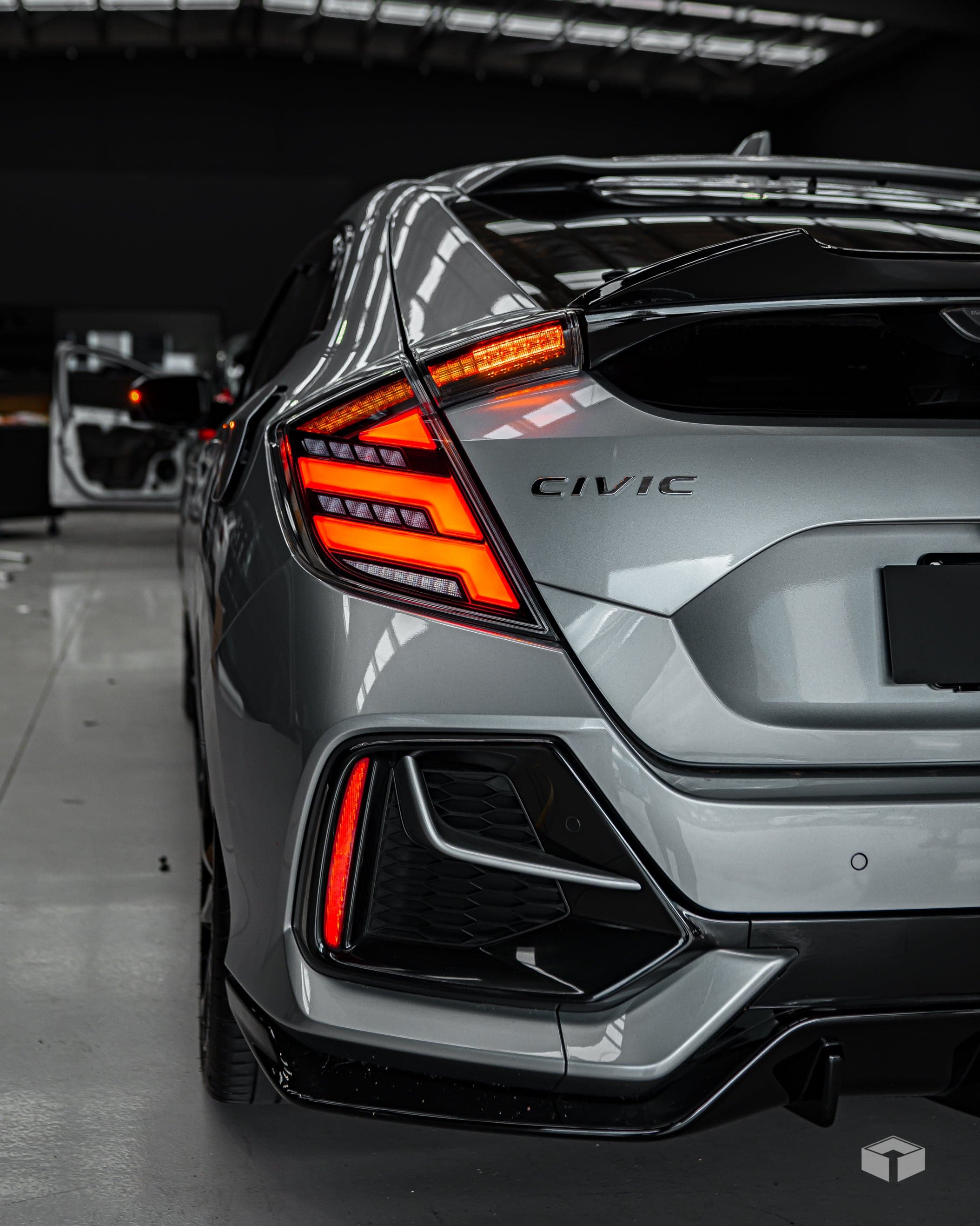 2017-2021 HONDA CIVIC HATCH V2 SEQUENTIAL LED TAIL LIGHTS