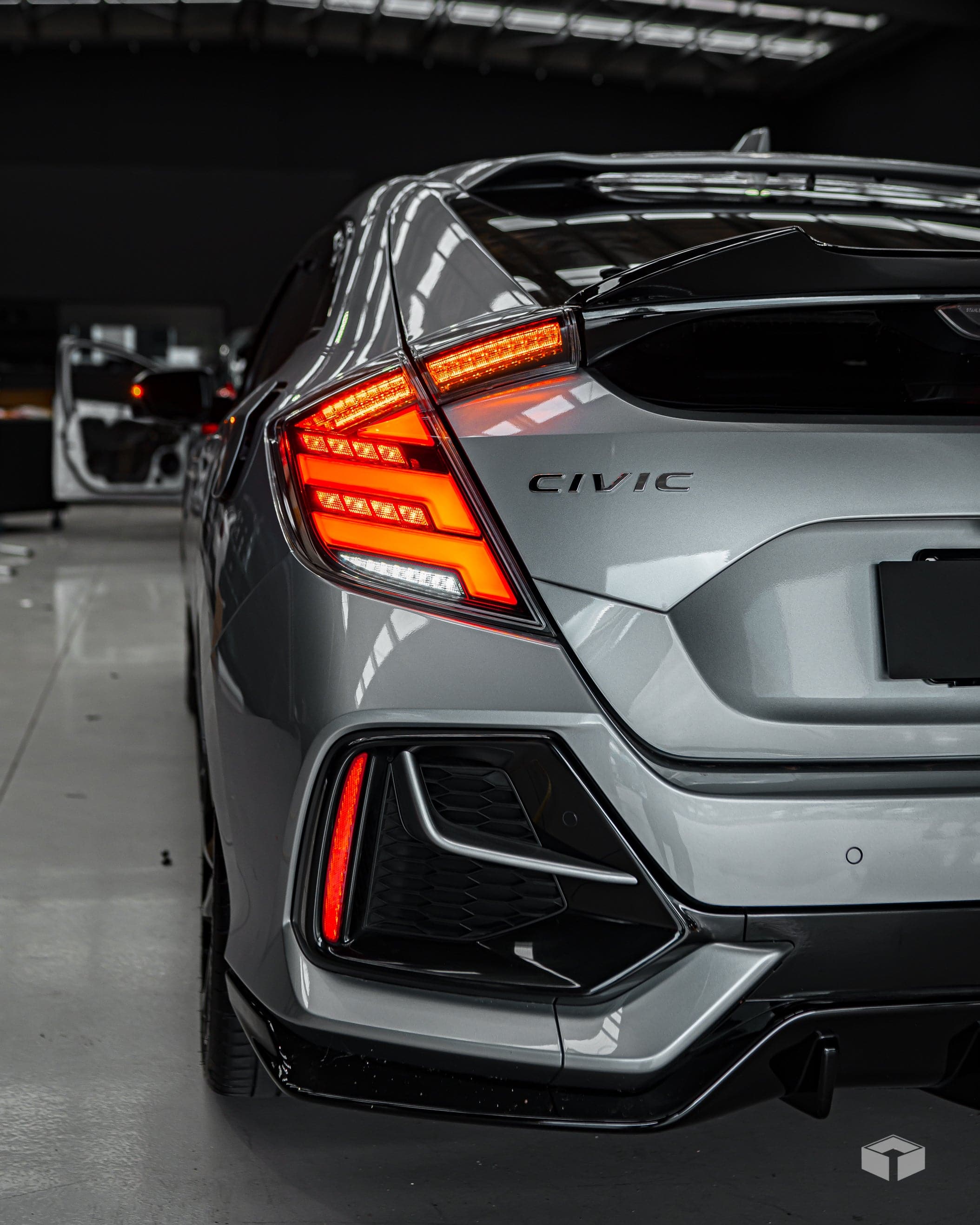 2017-2021 HONDA CIVIC HATCH V2 SEQUENTIAL LED TAIL LIGHTS